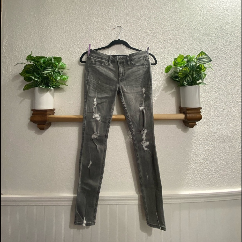 Hollister jeans